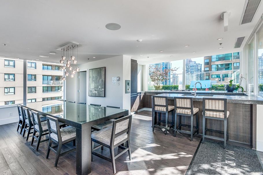 902 1351 Continental Street Vancouver, BC - 27