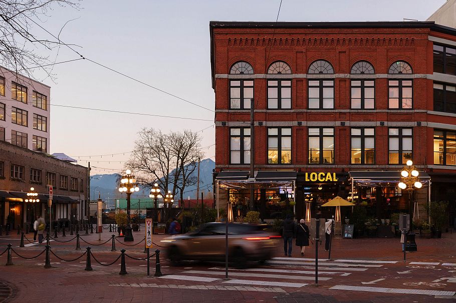 308 27 Alexander Street Vancouver, BC - 37