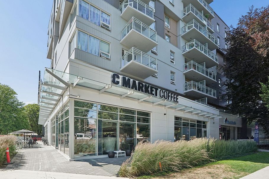 116 E 37th Avenue Vancouver, BC - 6