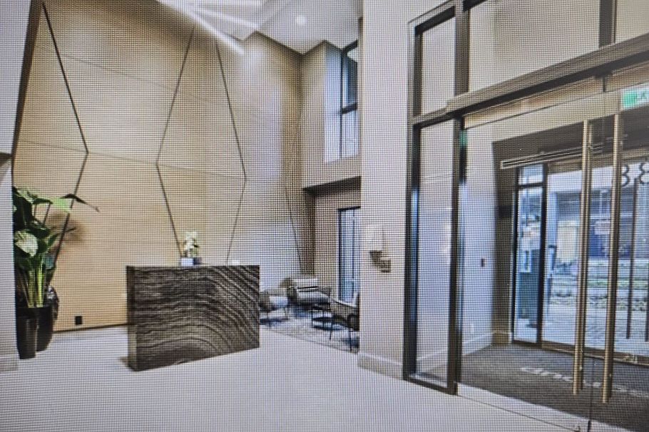 501 3538 Sawmill Crescent Vancouver, BC - 2