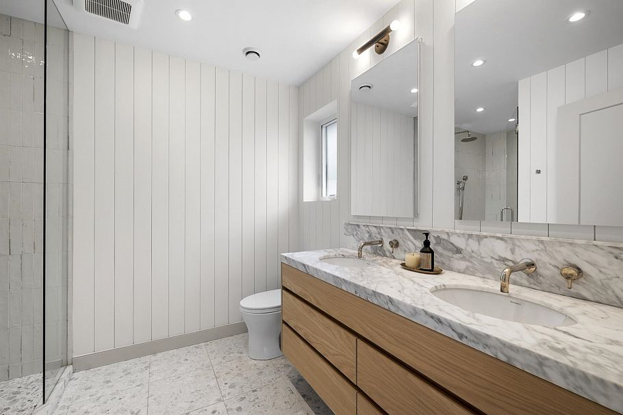 653 W 18th Avenue Vancouver, BC - 21