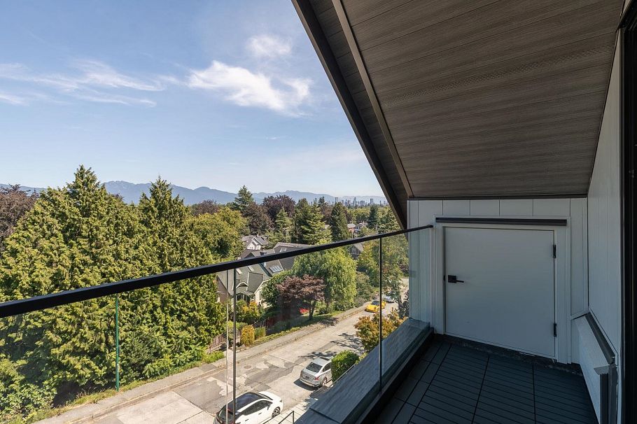 1 3536 W 14th Avenue Vancouver, BC - 18