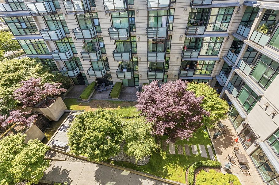 520 8988 Hudson Street Vancouver, BC - 20