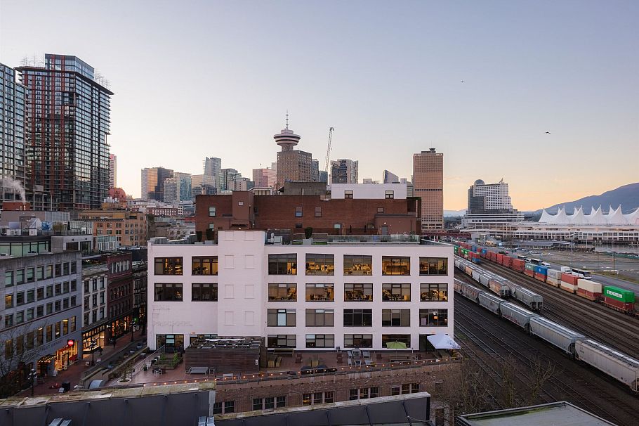308 27 Alexander Street Vancouver, BC - 32