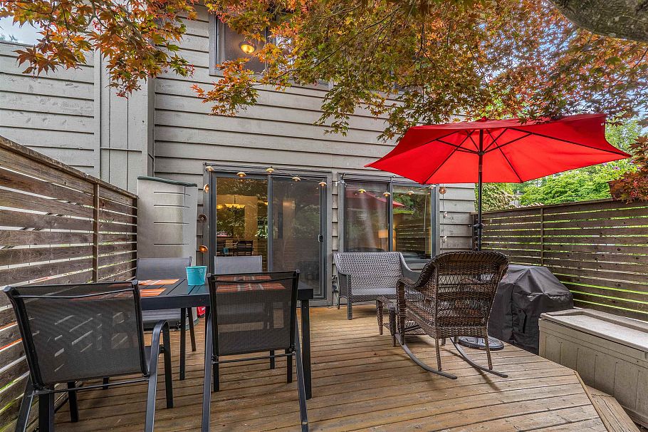 39 1910 Cedar Village Crescent North Vancouver, BC - 32