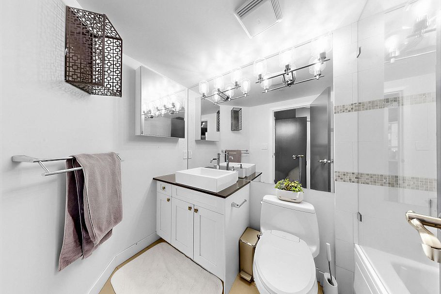 708 1050 Burrard Street Vancouver, BC - 6