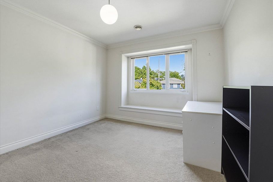 6582 Maple Street Vancouver, BC - 36