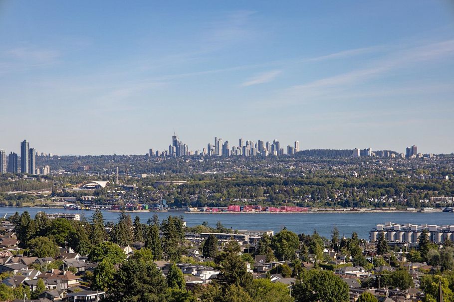 1705 135 E 13th Street North Vancouver, BC - 10