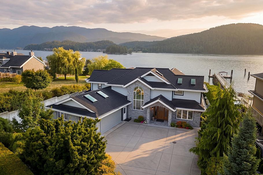 588 Lowry Lane North Vancouver, BC - 24