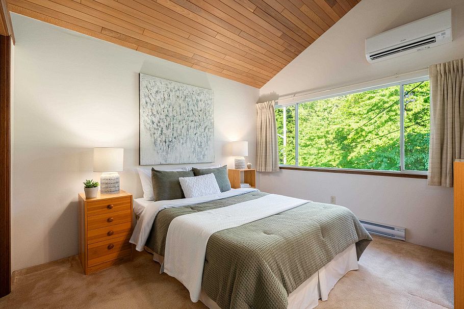 551 Palisade Drive North Vancouver, BC - 30