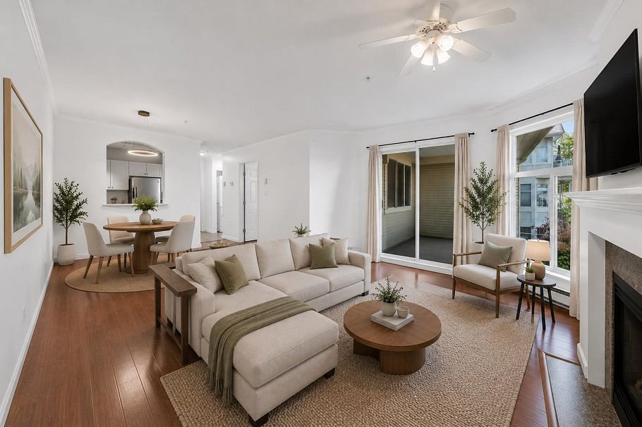 206 3638 Rae Avenue Vancouver, BC - 1