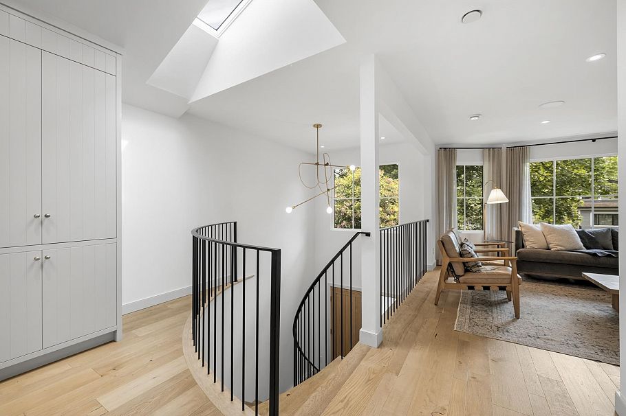 653 W 18th Avenue Vancouver, BC - 26