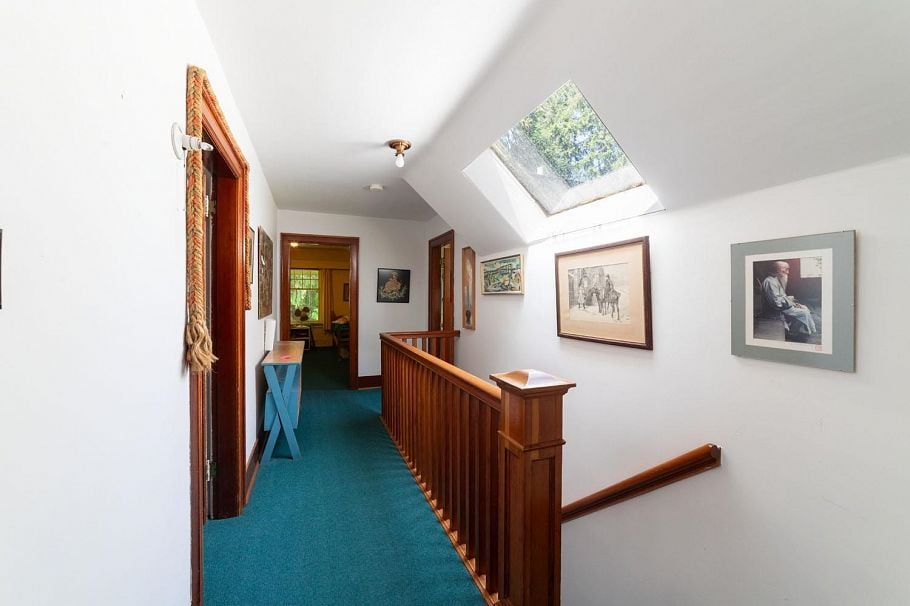 4755 W 6th Avenue Vancouver, BC - 8