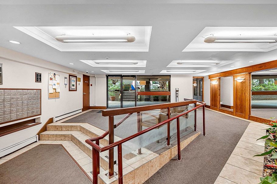 220 1500 Pendrell Street Vancouver, BC - 25