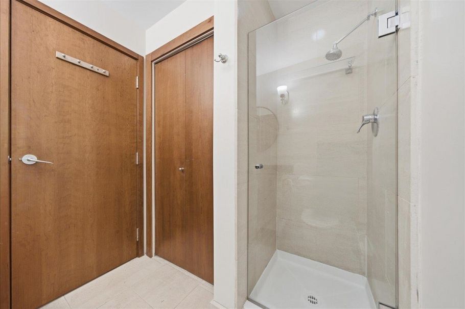 406 2130 W 12th Avenue Vancouver, BC - 26