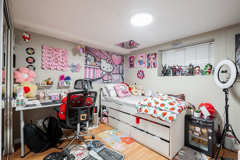 1440 Mountain Highway North Vancouver, BC - 30