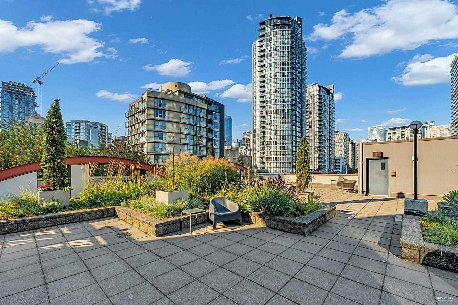 209 1238 Seymour Street Vancouver, BC - 26
