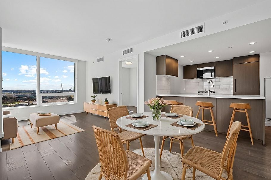 807 8238 Lord Street Vancouver, BC - 10