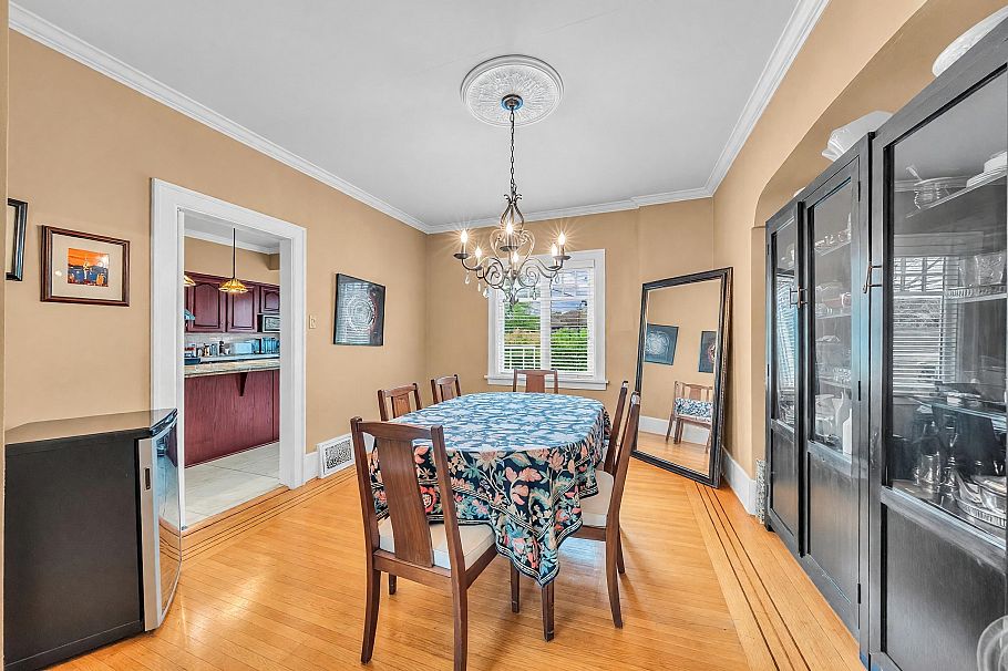 1049 W 33rd Avenue Vancouver, BC - 39