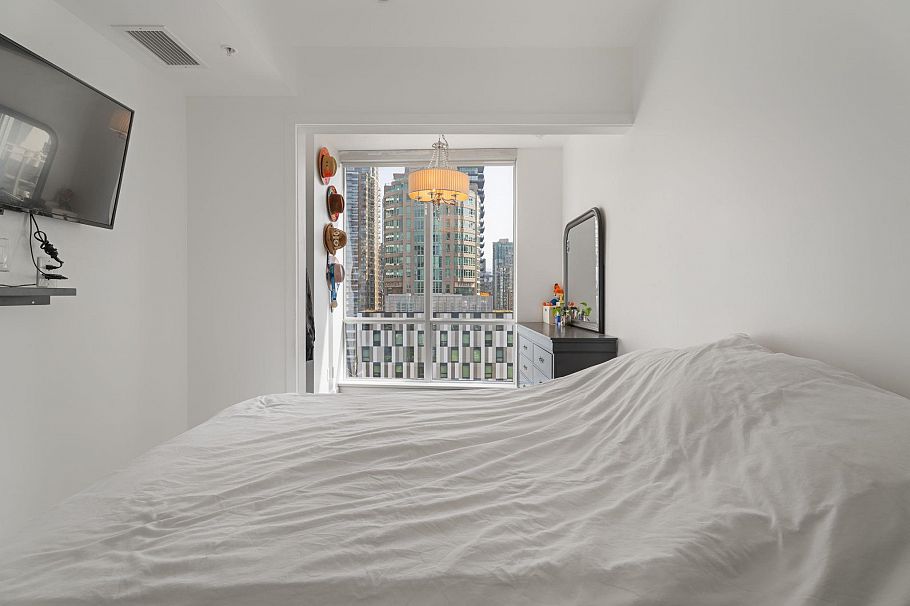 1202 1455 Howe St Vancouver, BC - 20