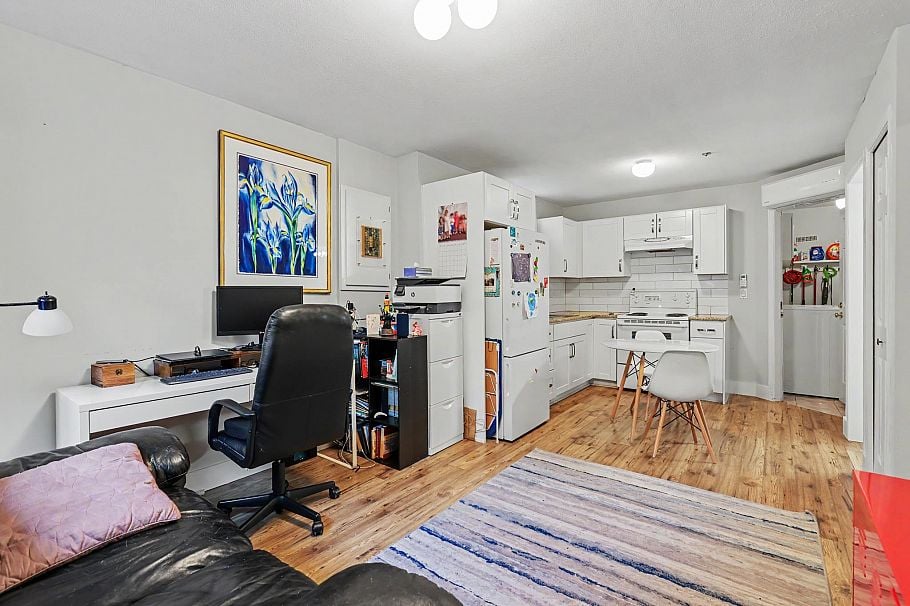 588 N Kaslo Street Vancouver, BC - 27