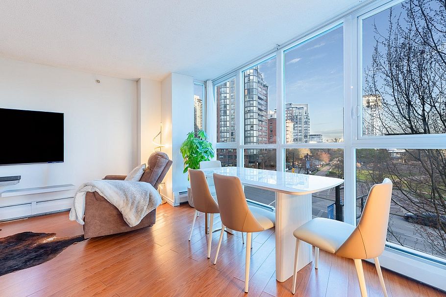 505 388 Drake Street Vancouver, BC - 3