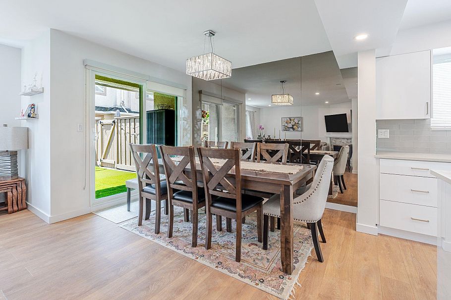 16 901 W 17th Street North Vancouver, BC - 12