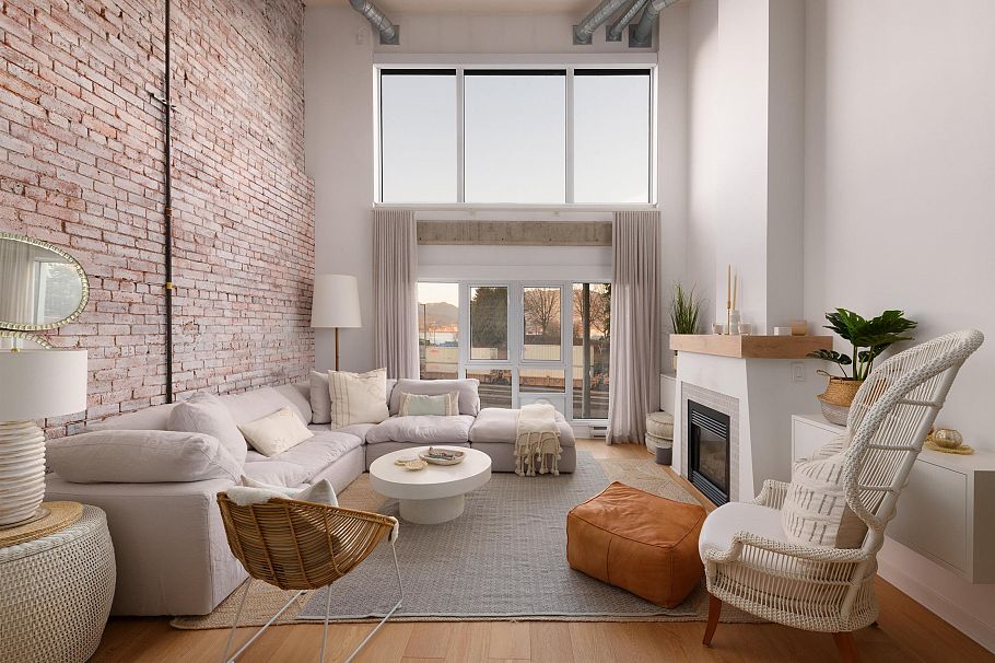308 27 Alexander Street Vancouver, BC - 9