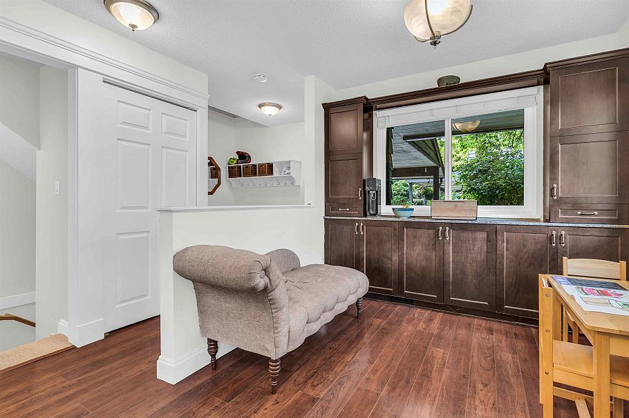 39 1910 Cedar Village Crescent North Vancouver, BC - 13