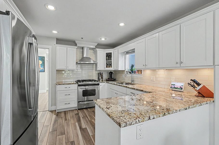 588 N Kaslo Street Vancouver, BC - 10