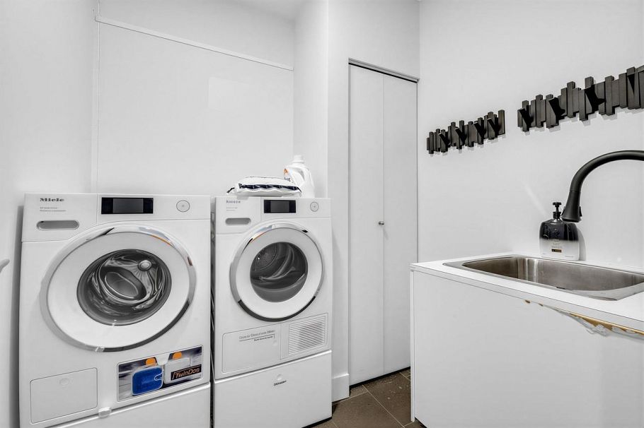 4401 1128 W Georgia Street Vancouver, BC - 11