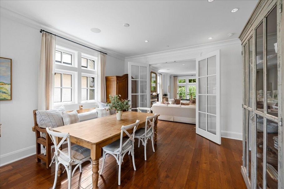 4693 W 3rd Avenue Vancouver, BC - 8