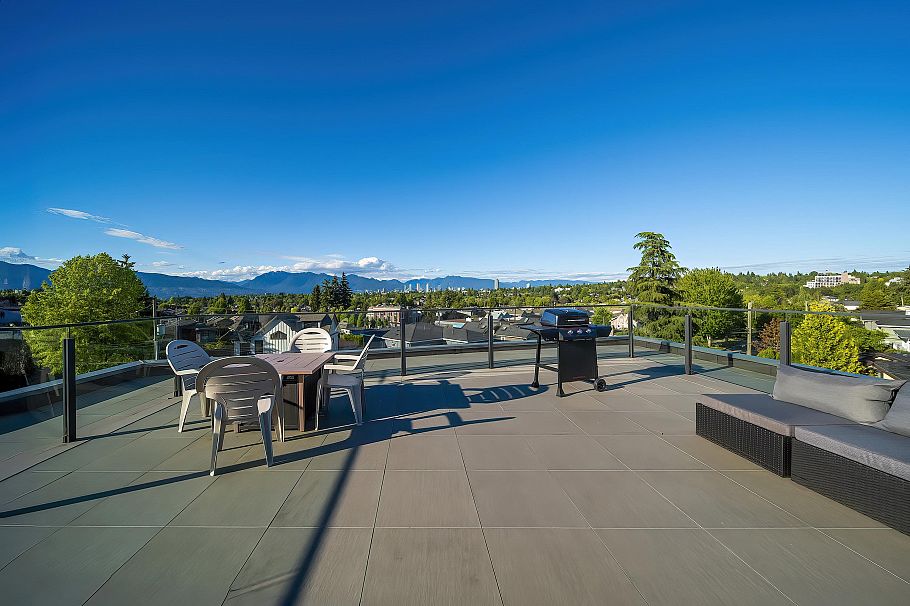 2863 W King Edward Avenue Vancouver, BC - 23