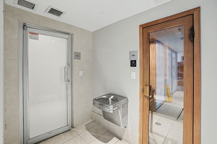 206 288 1st Avenue Vancouver, BC - 23