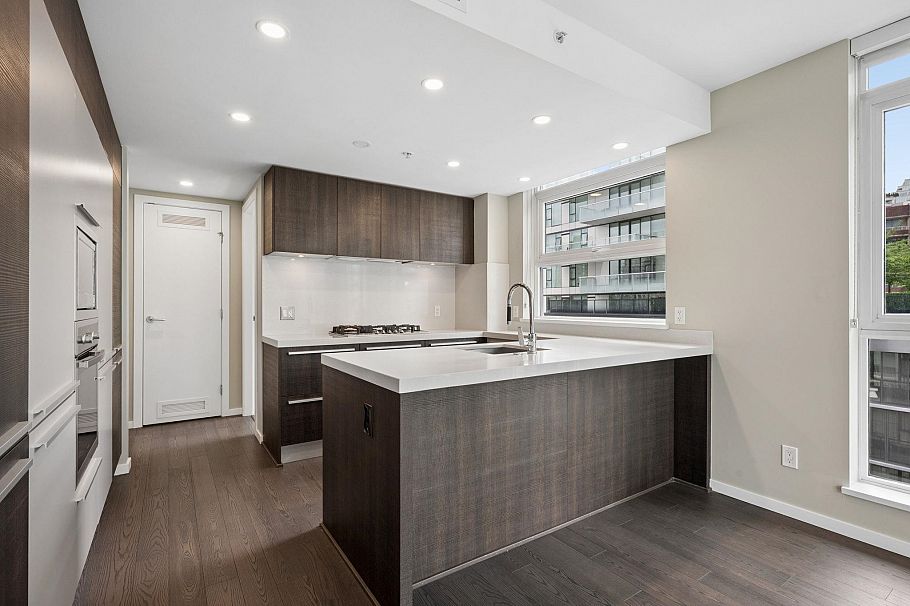 902 1351 Continental Street Vancouver, BC - 13