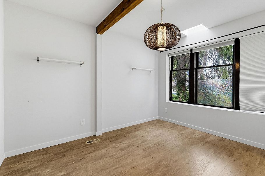 1924 Kitchener Street Vancouver, BC - 7