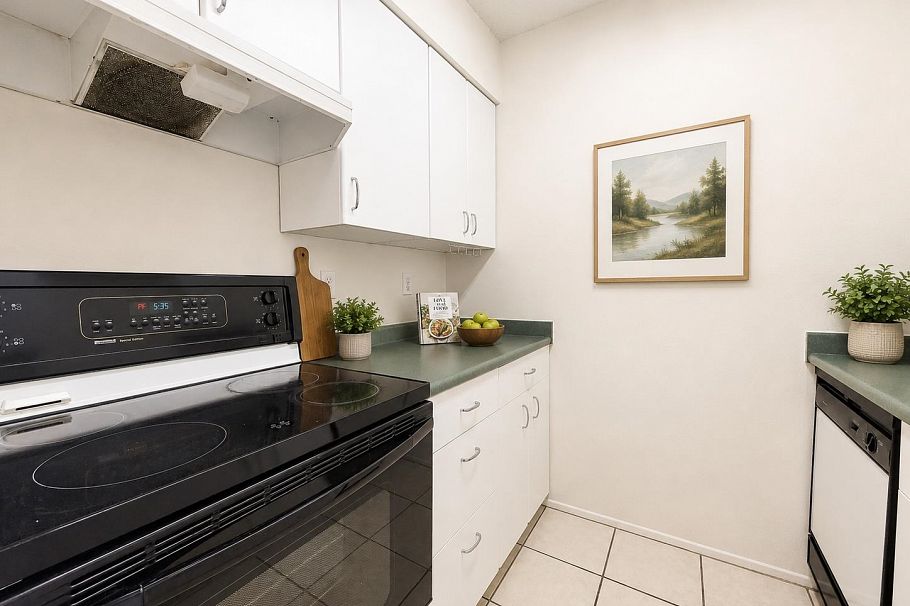 306 2450 Cornwall Avenue Vancouver, BC - 11