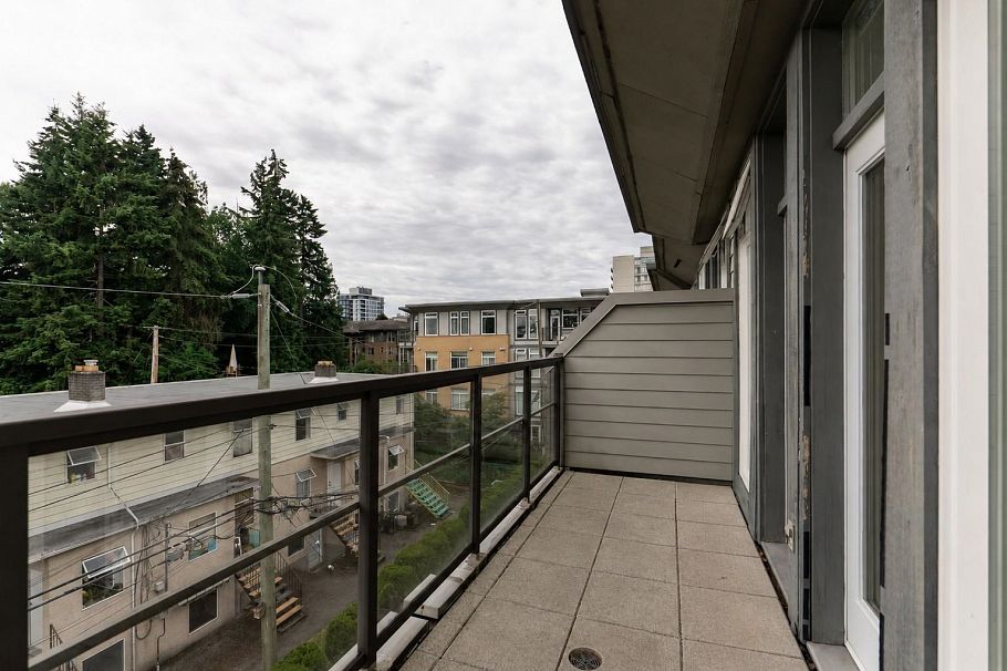 206 5632 Kings Road Vancouver, BC - 32