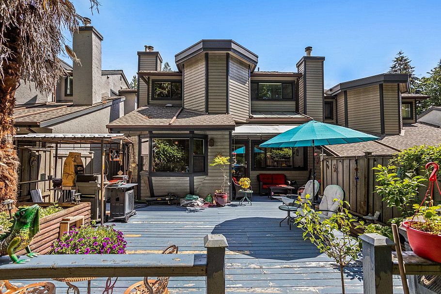 1747 Rufus Drive North Vancouver, BC - 36