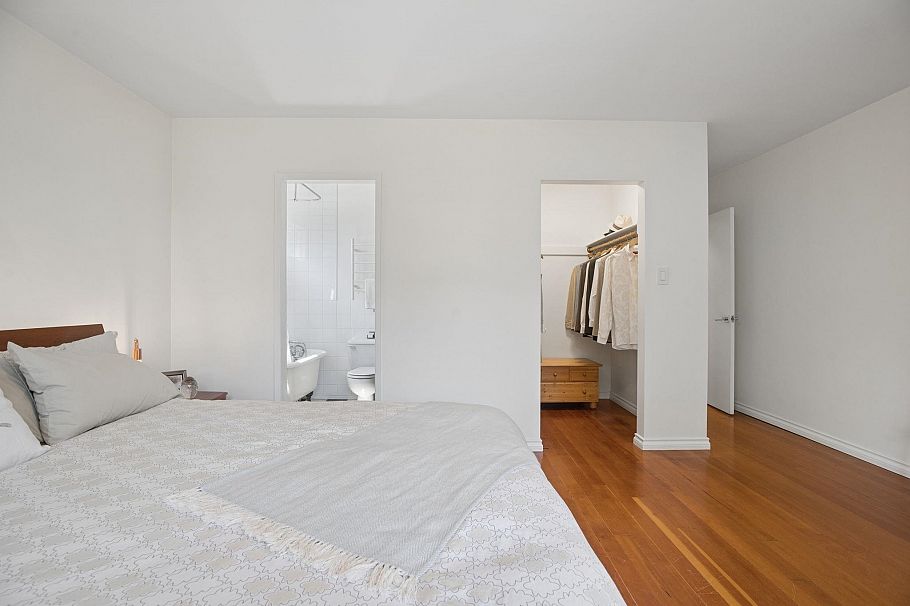 1034 Heywood Street North Vancouver, BC - 15
