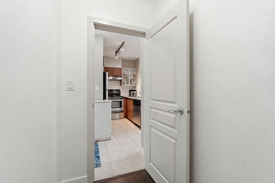424 4078 Knight Street Vancouver, BC - 22