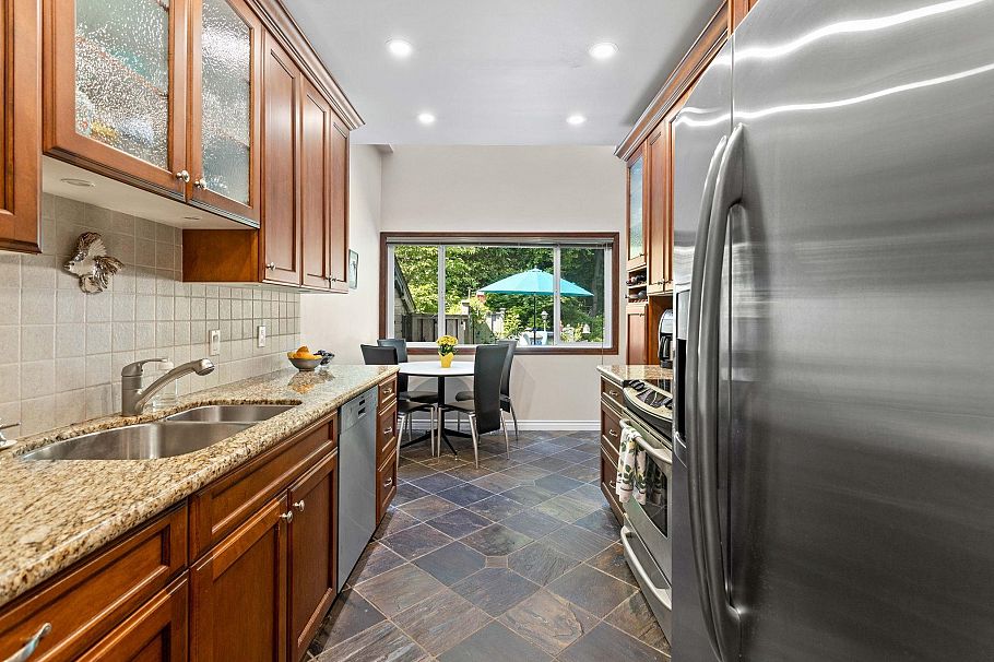 1747 Rufus Drive North Vancouver, BC - 11