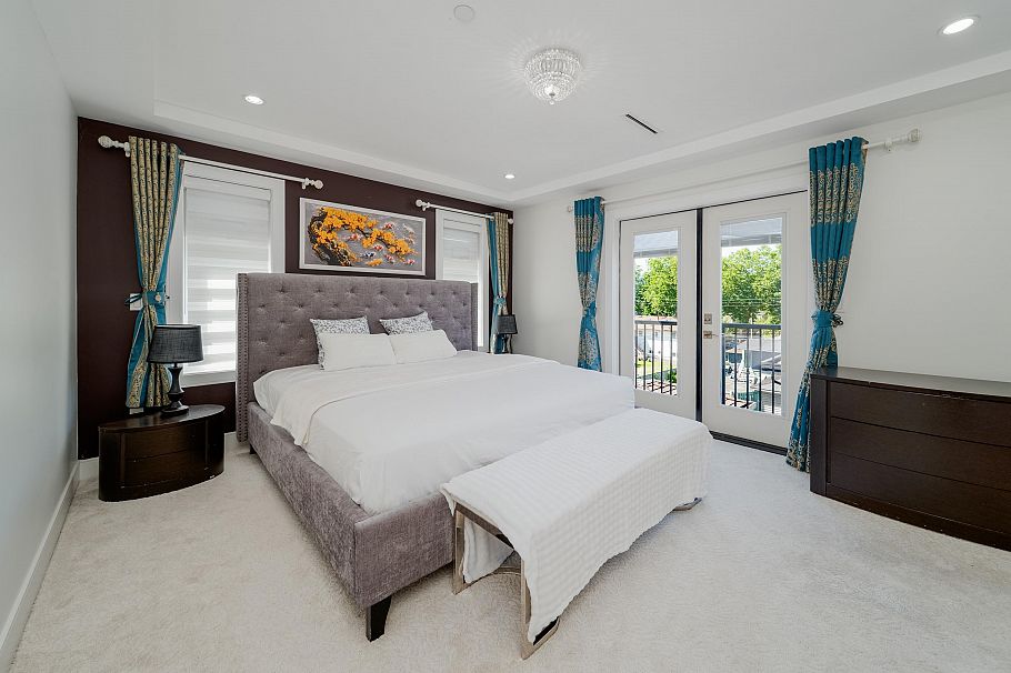 2277 E 28th Avenue Vancouver, BC - 22