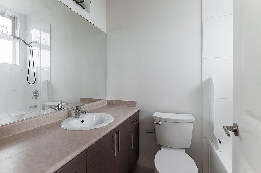 206 5632 Kings Road Vancouver, BC - 26