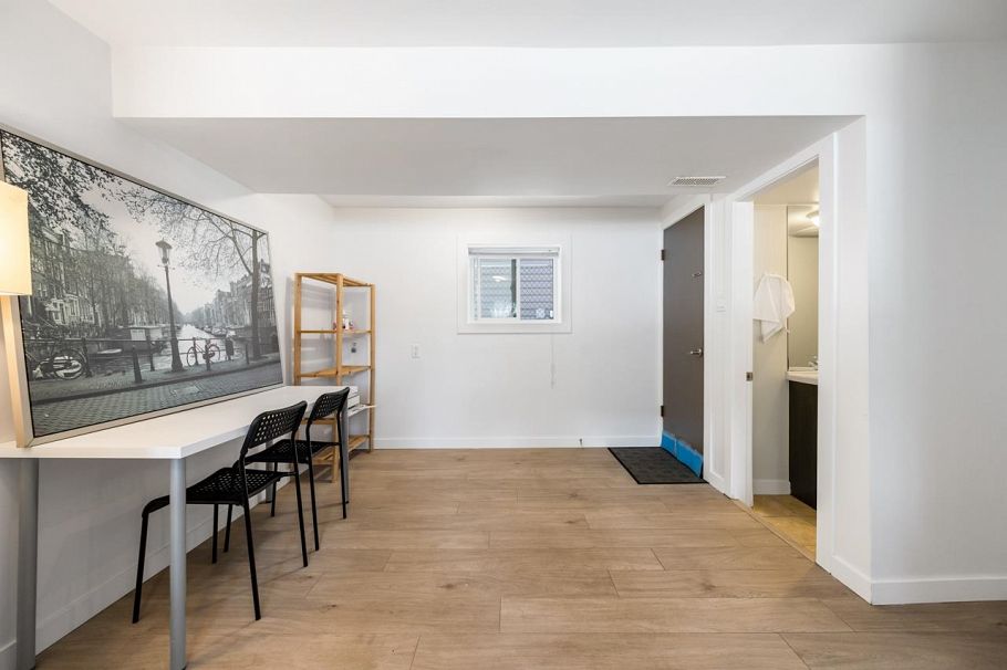 6175 Quebec Street Vancouver, BC - 24