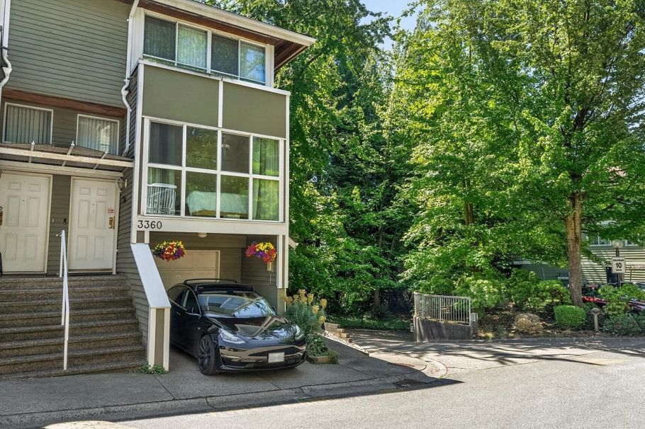 3360 Cobblestone Avenue Vancouver, BC - 2