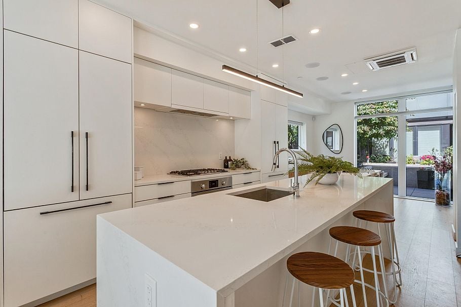 125 649 E 3rd Street North Vancouver, BC - 5