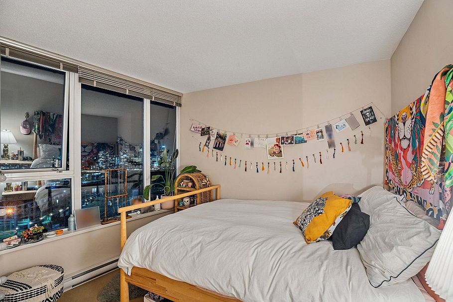 1901 33 Smithe Street Vancouver, BC - 15