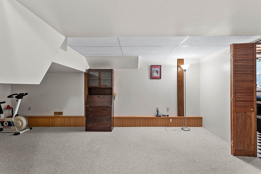 1747 Rufus Drive North Vancouver, BC - 30