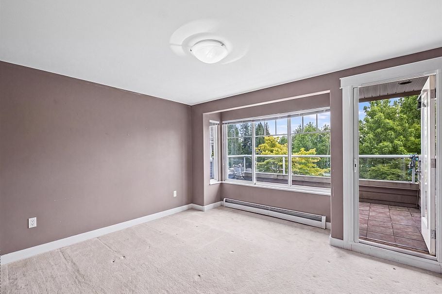 416 W Keith Road North Vancouver, BC - 29